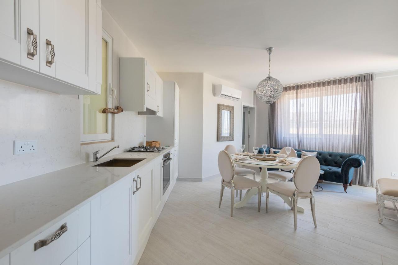 Boutique Style - 2 Bedroom Apartment- Ta'Xbiex, Sliema Area Ta Xbiex Exterior photo